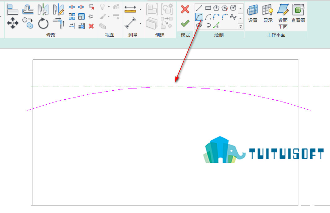 2018-11-24_203442.jpg 腿腿教学网-Revit幕墙绘制的小技巧
