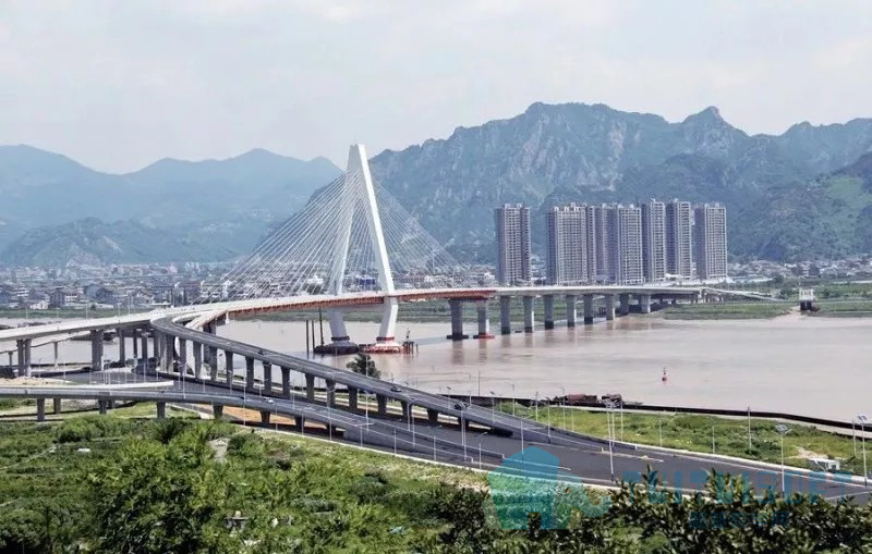 腿腿教学网-BIM案例丨国内首个采用“BIM+互联网”全生命周期信息化协同管理的桥梁工程