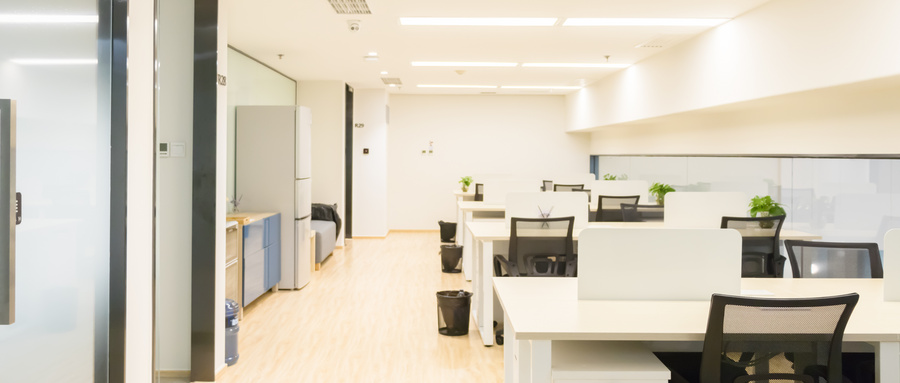 BIM工作,BIM加班,BIM 腿腿教学网-BIM工作加班吗?通常来说加班到几点?
