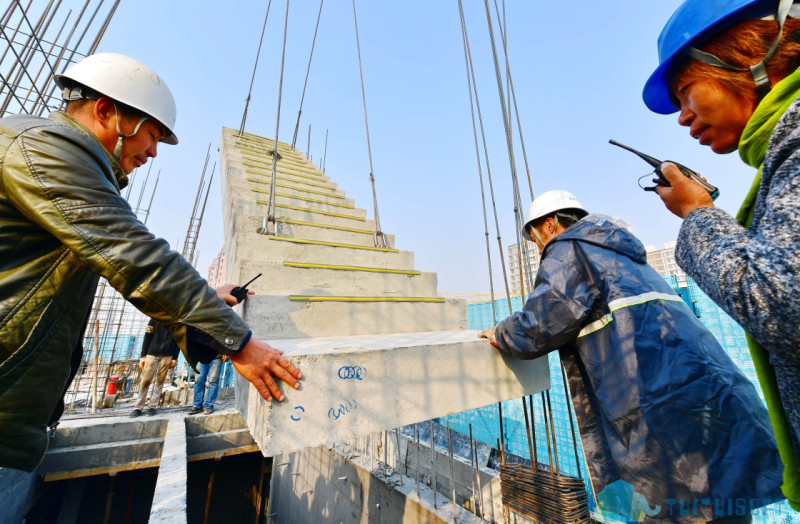 腿腿教学网-工地BIM栅栏怎么画？高逼格BIM围栏这么做！