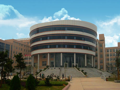 湖南BIM,BIM案例,BIM 腿腿教学网-湖南BIM有什么案例?BIM打造学院教学楼毕设作品!