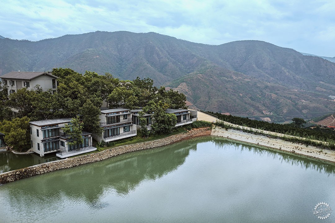 褚橙庄园生活中心，林隙间生长出的建筑第6张图片