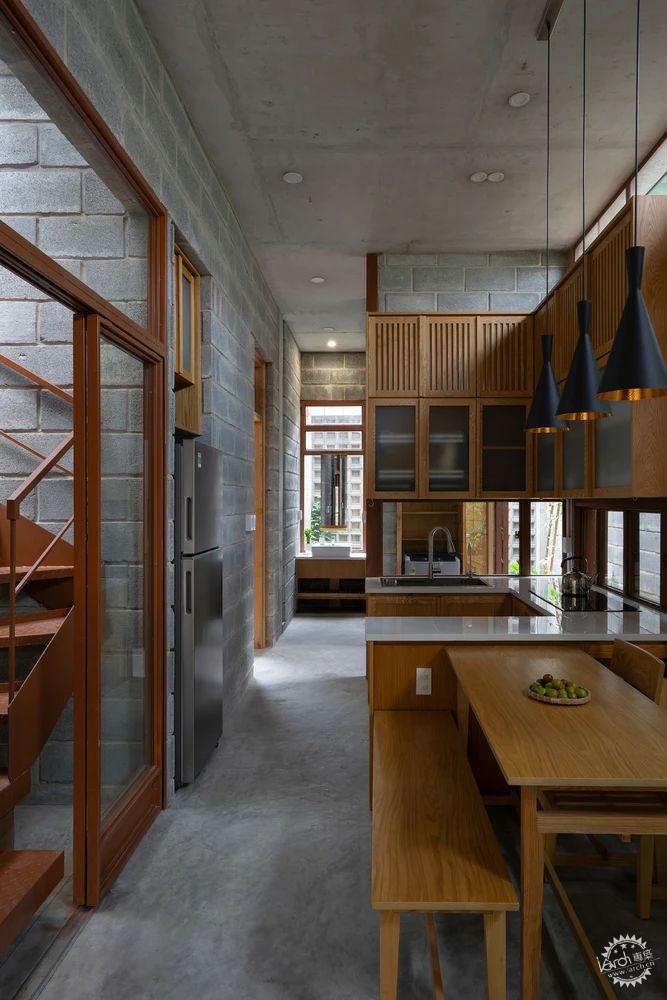 极简、在地、生态，从菜园到冥想空间——一栋越南自建房的生活哲学第12张图片