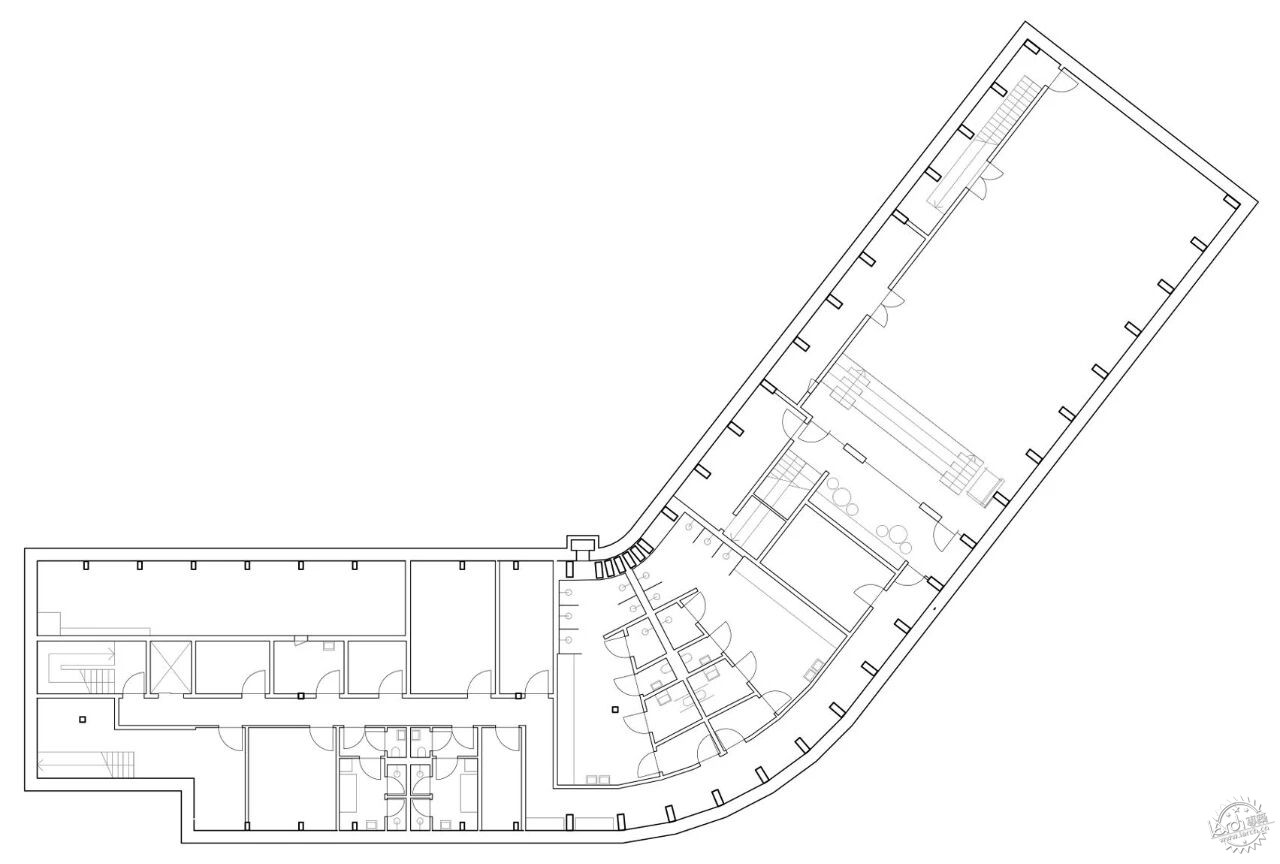 建筑师开出最温柔“处方”：木拱与阳光，铸成对抗慢性病的疗愈方舟第21张图片