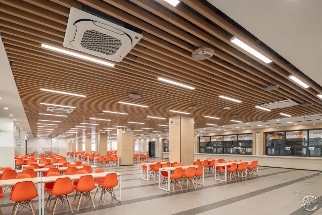 绿色生态校园：华东师范大学附属顺德美的学校（二期）第20张图片