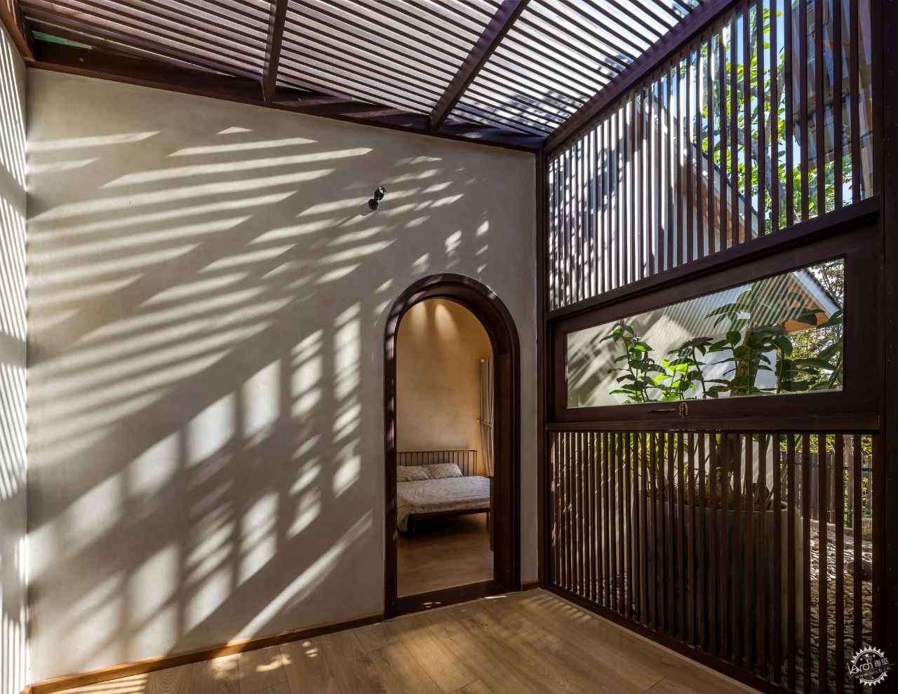 枕溪而眠的坡顶小屋：藏了溪流、鸟鸣与未长大的梦第23张图片