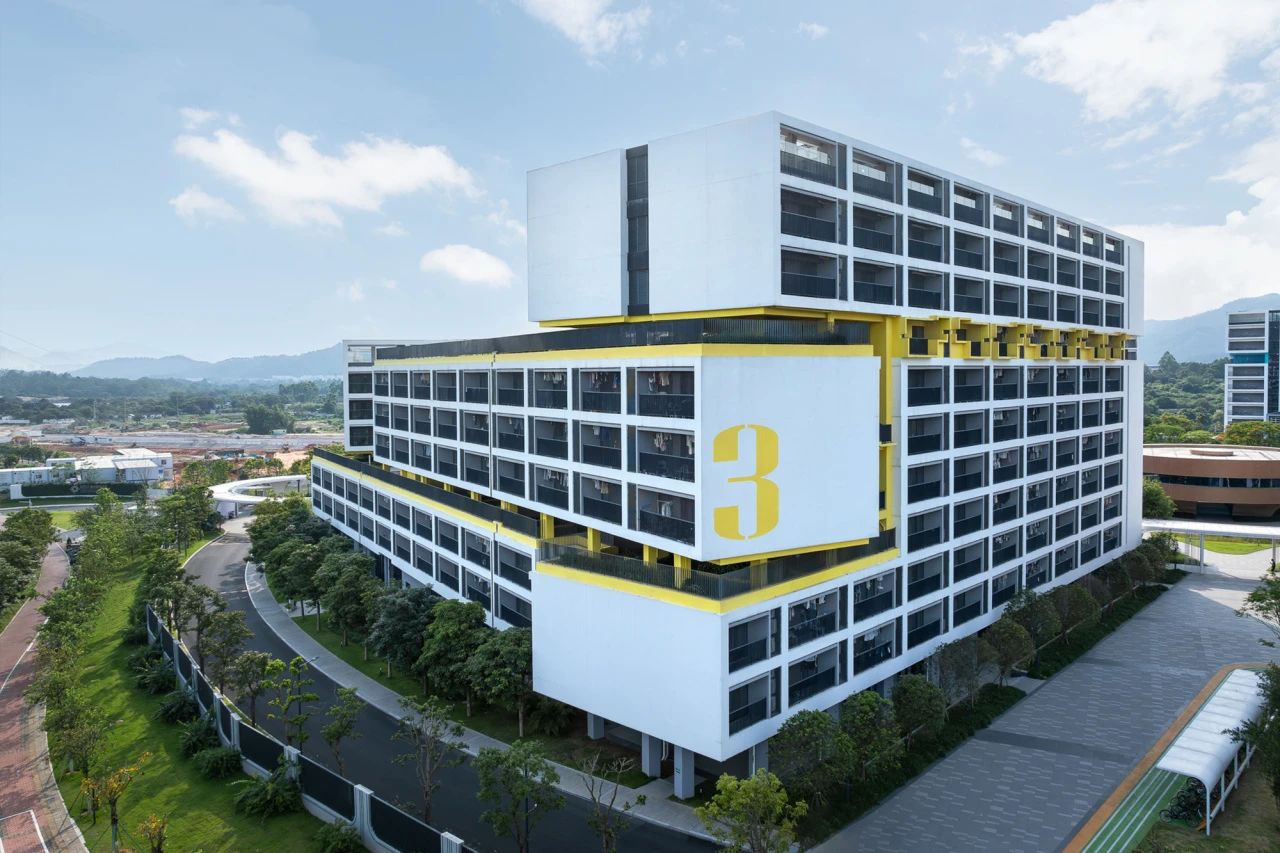 北师香港浸会大学二期校园，钟灵毓秀，碧水绕亭第15张图片