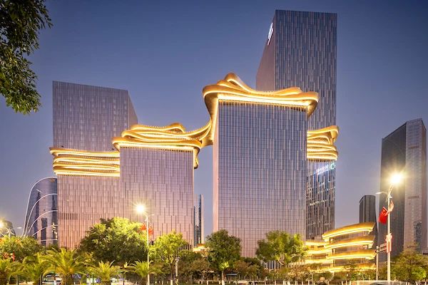横琴铁建广场： 珠海“天空之桥” 联通综合体第18张图片
