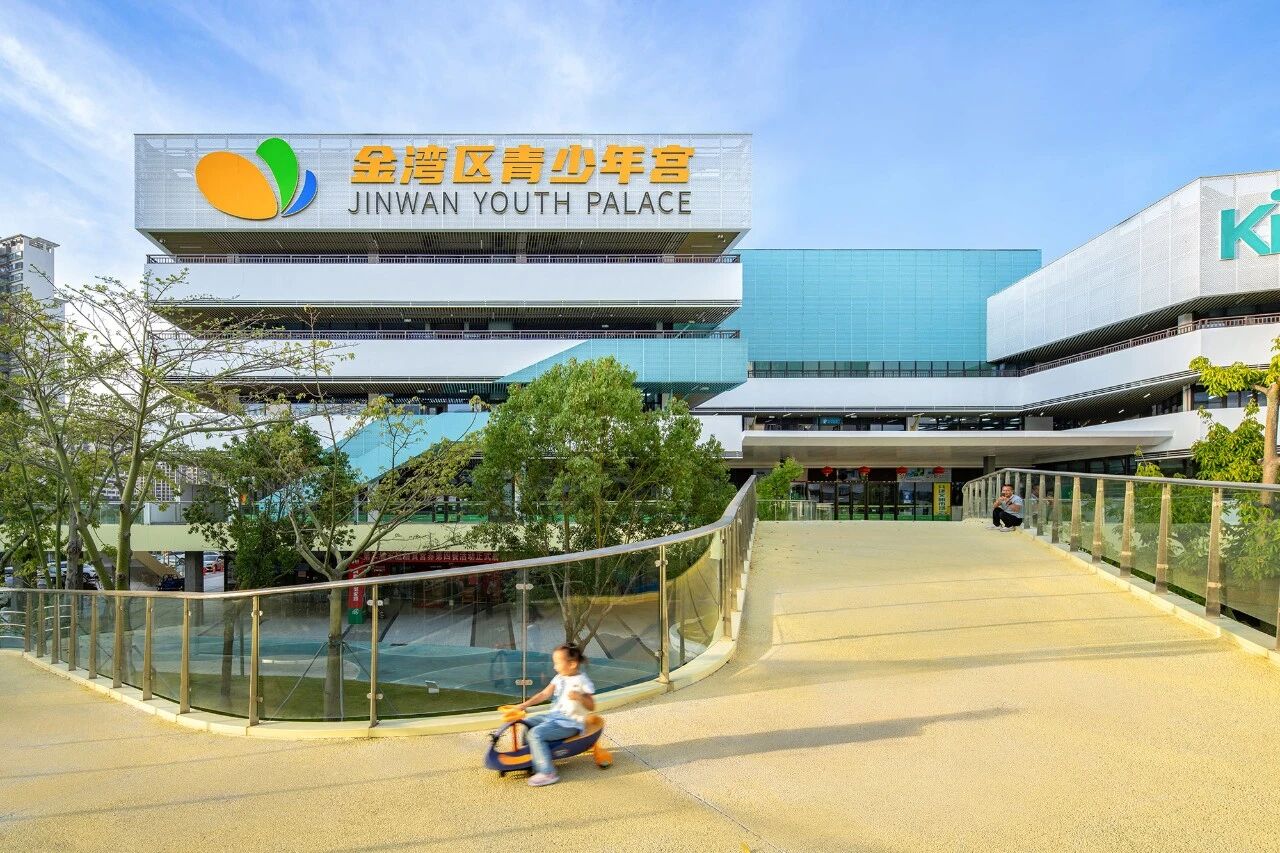 金湾邻里汇：用“公园锚点”与“共享平台”，实现社区中心的低成本更新第11张图片