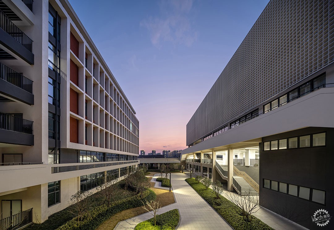 杭州市临平实验中学 / 一方建筑第43张图片