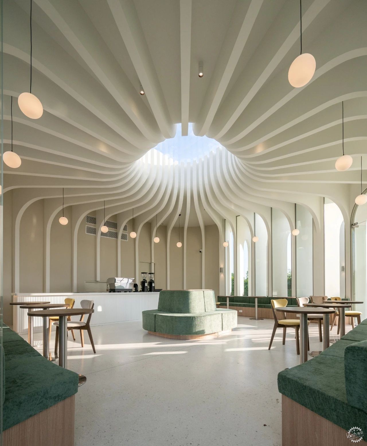 曼谷 Curvy Dining 餐厅的减法设计，纯粹空间的极简诠释第6张图片