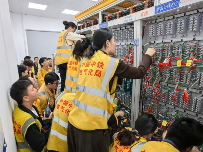 汤溪站室内信号设备接线与调试