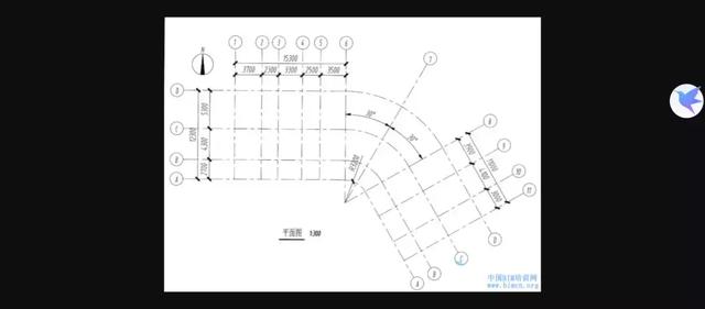 Revit中怎么快速创建弯曲轴网 Revit中怎么快速创建弯曲轴网
